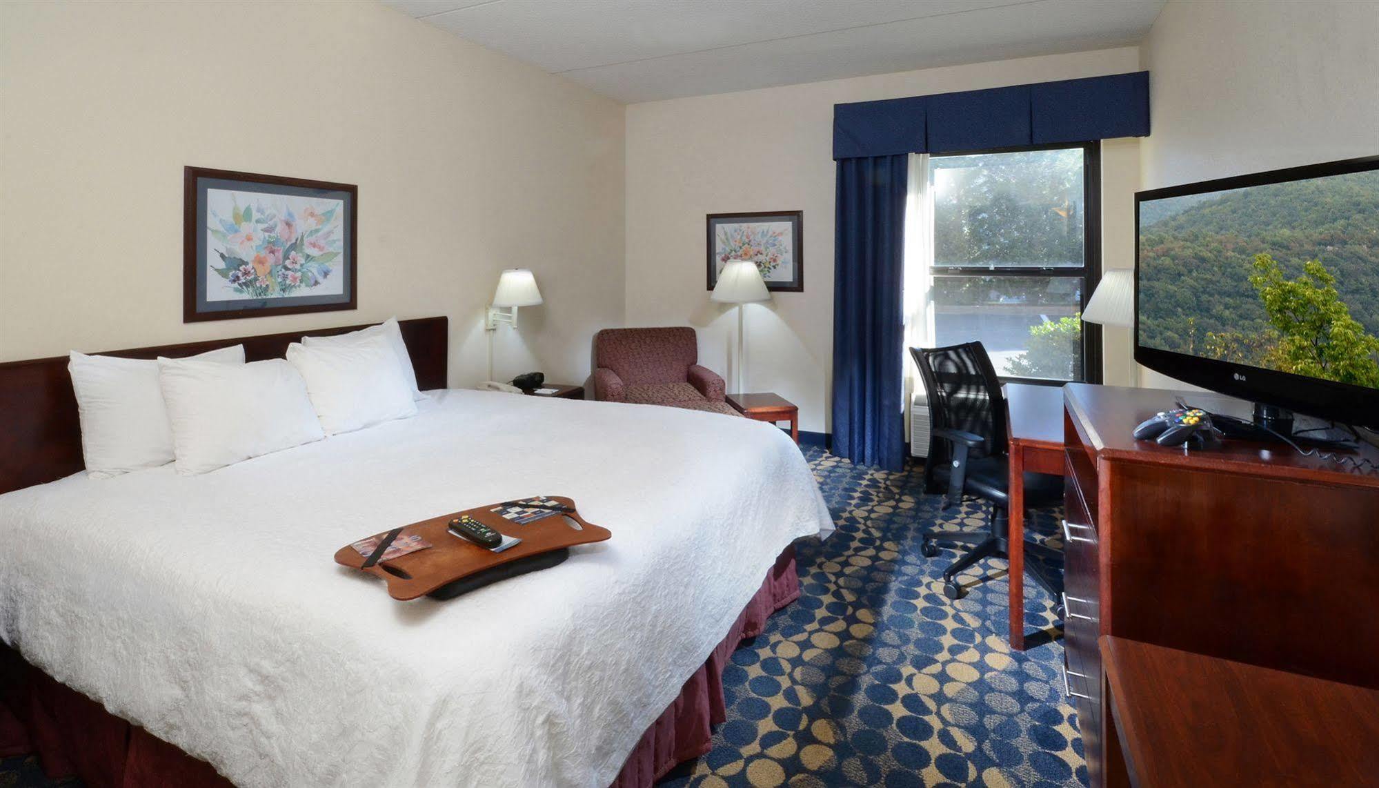 Hampton Inn High Point Archdale Екстериор снимка